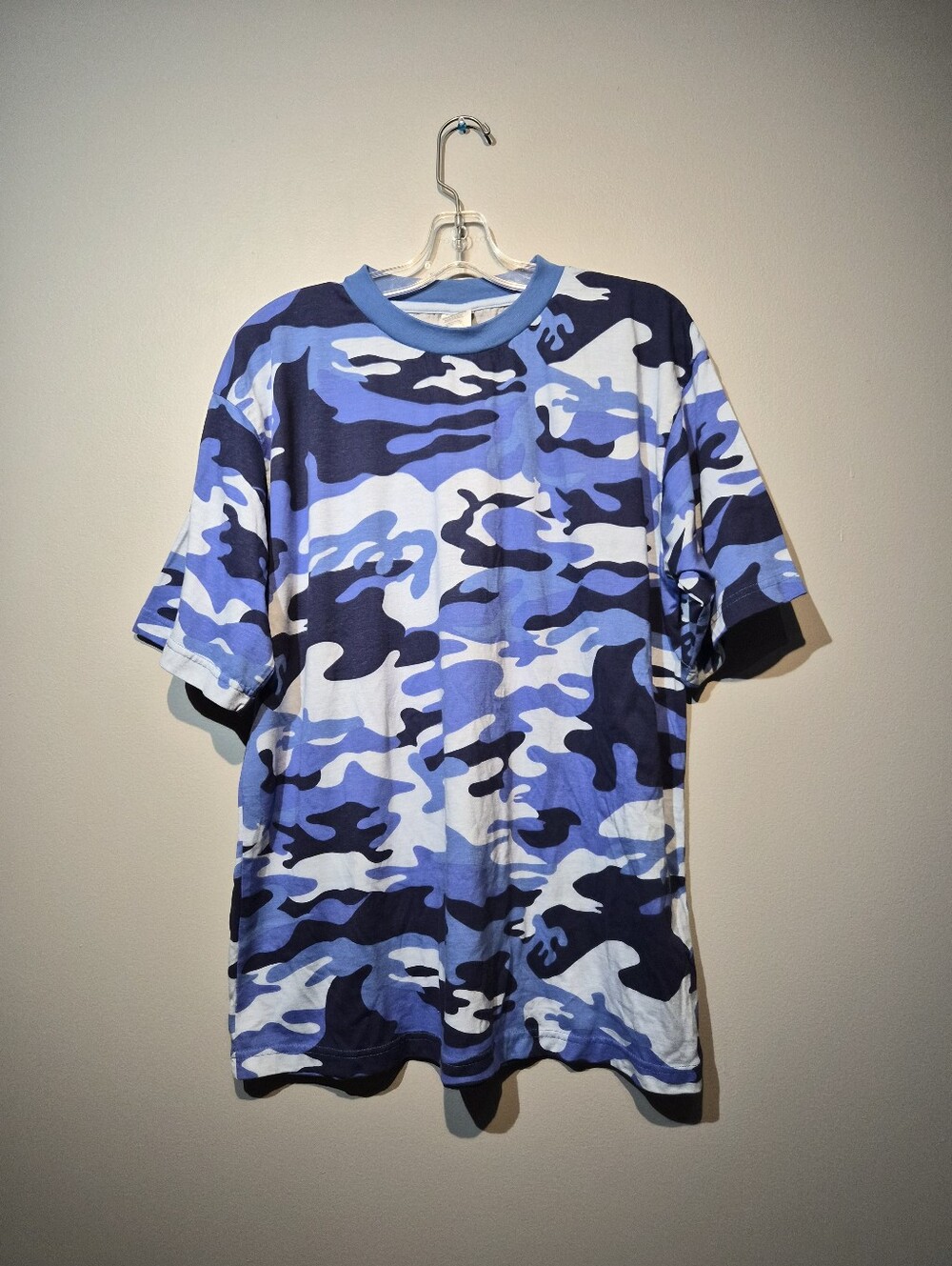 Blue Camouflage Graphic T-Shirt | Size XL
